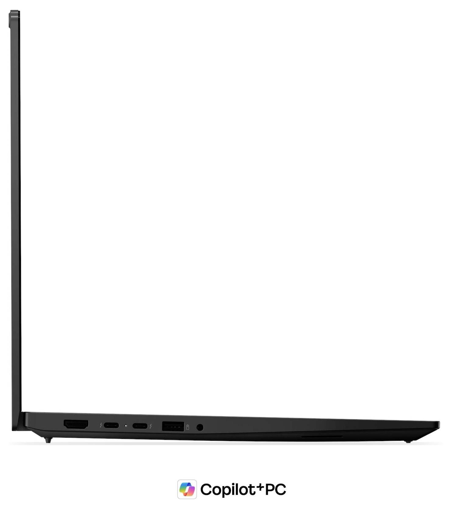 Ein dünner schwarzer Laptop, der von der Seite offen dargestellt ist, wobei der große Bildschirm, die Tastaturbase und das Copilot+ PC-Logo darunter betont werden.