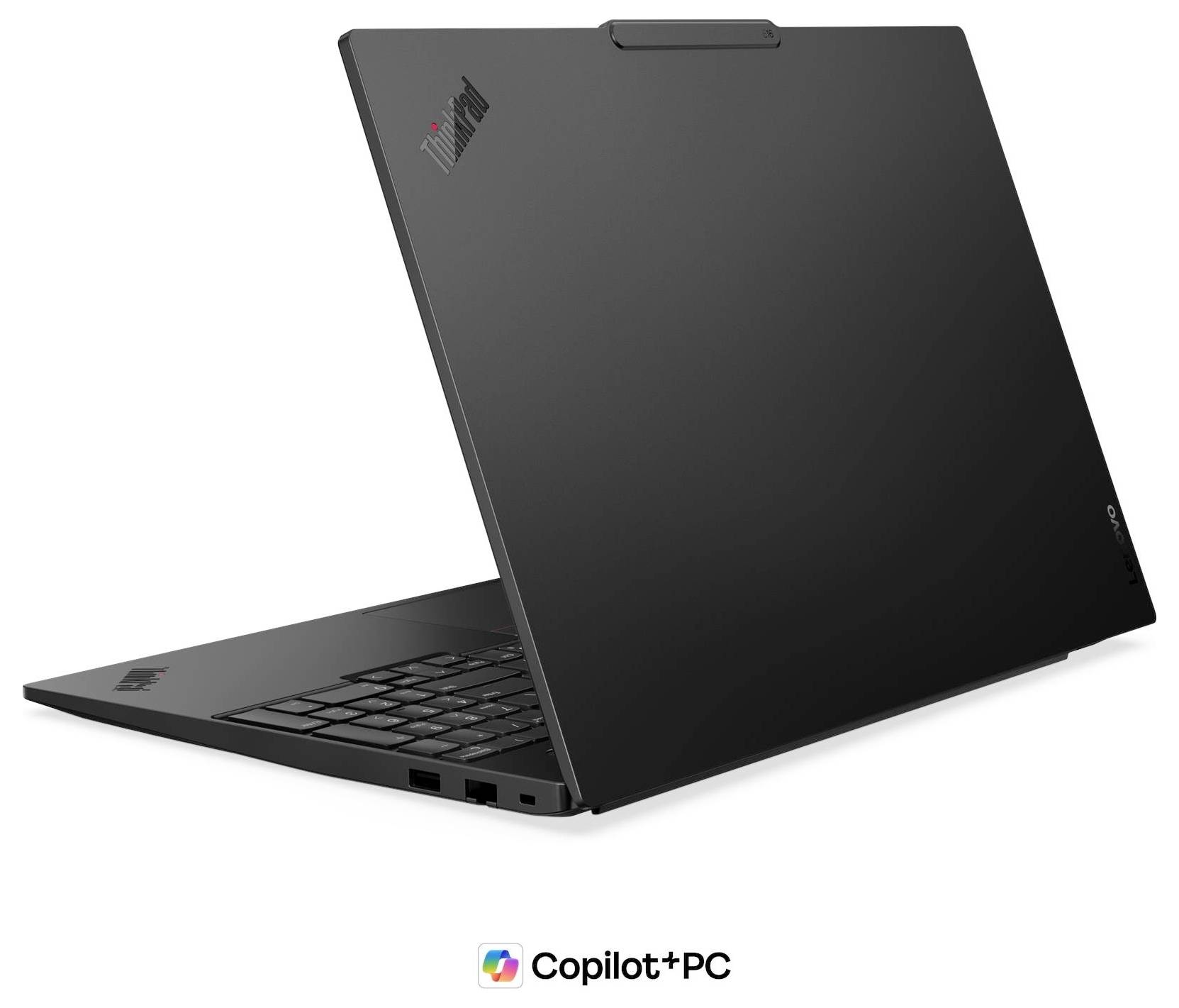 Schwarzer Lenovo ThinkPad-Laptop, teilweise geöffnet, von der Seite gezeigt, mit Copilot+ PC-Logo darunter.