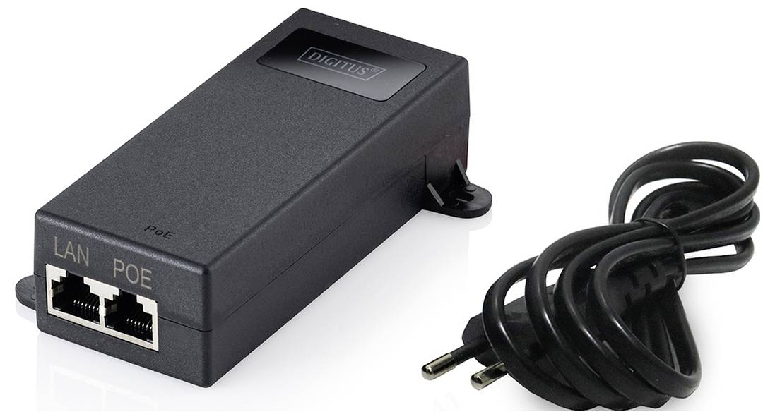 Schwarzer PoE-Injector mit LAN- und PoE-Anschlüssen, dargestellt mit aufgerolltem Stromkabel auf weißem Hintergrund.
