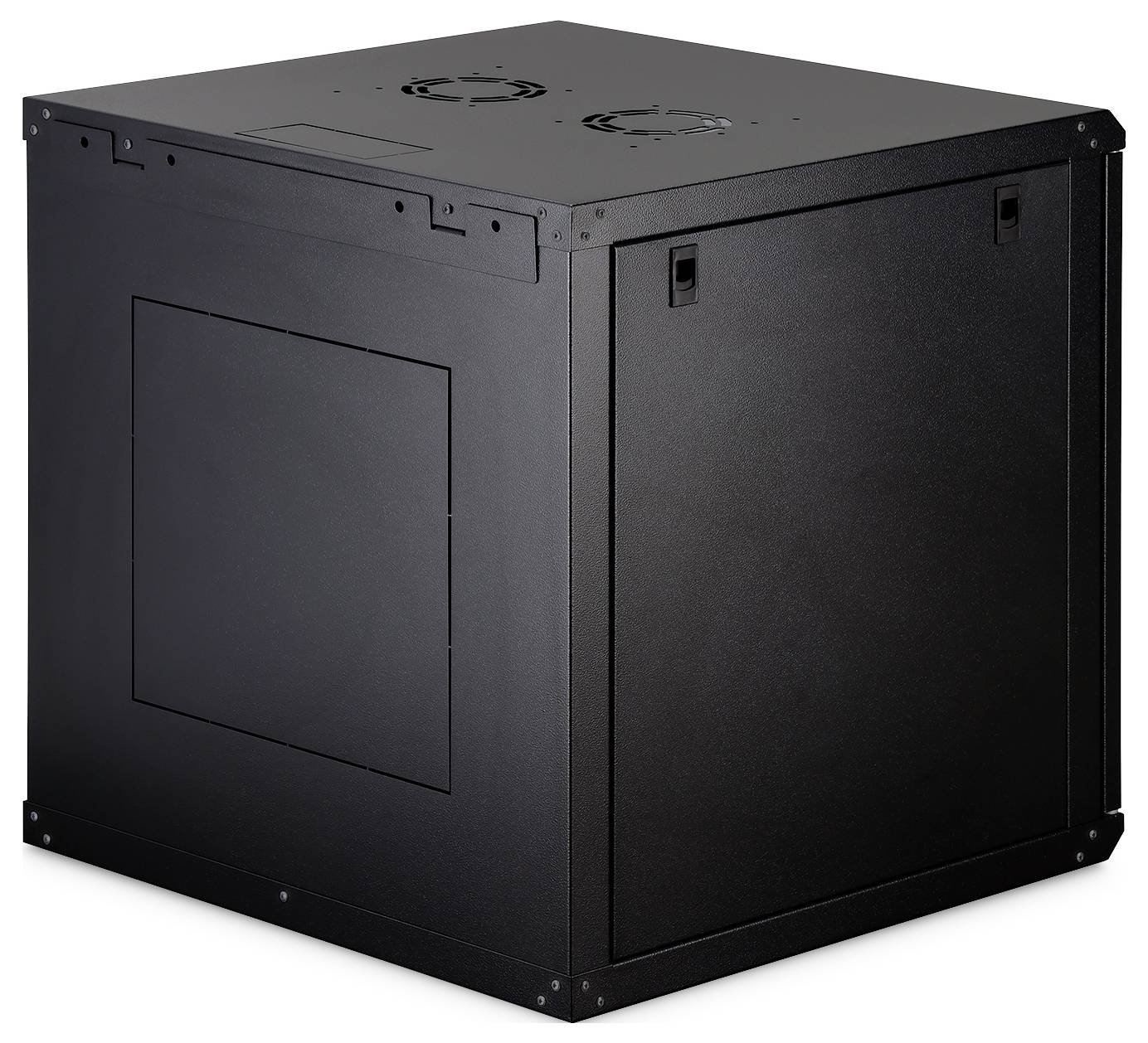Schwarzes Metallgehäuse für Computer-Server mit Seitenzugangsfeld und Belüftungslöchern oben, vor weißem Hintergrund dargestellt.