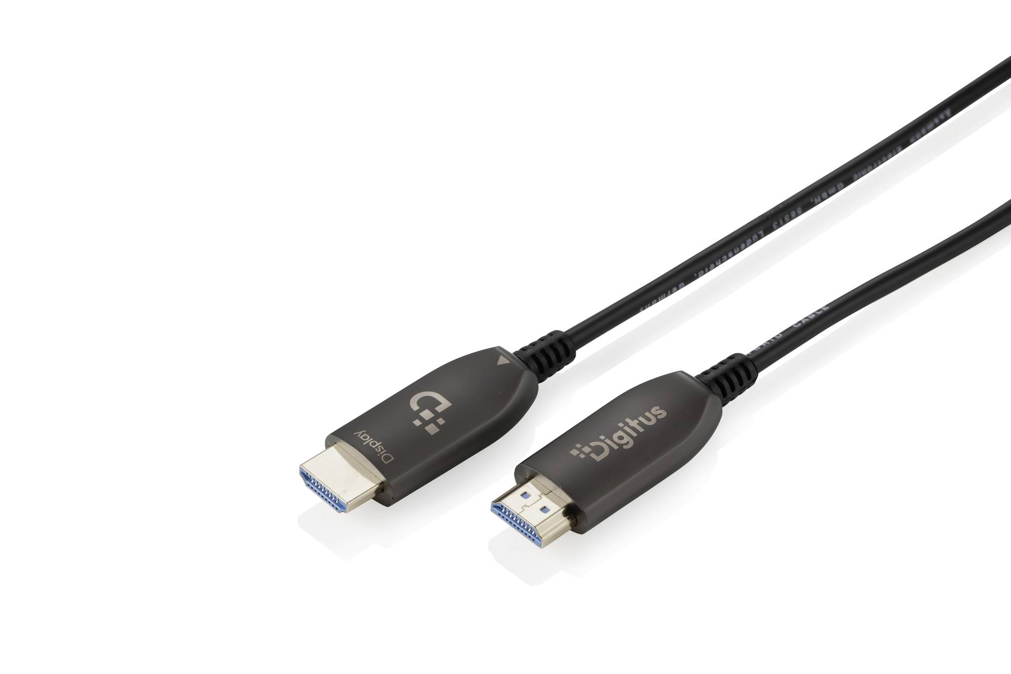 Zwei schwarze USB-C-zu-HDMI-Adapterkabel mit vergoldeten Steckern auf weißem Hintergrund.