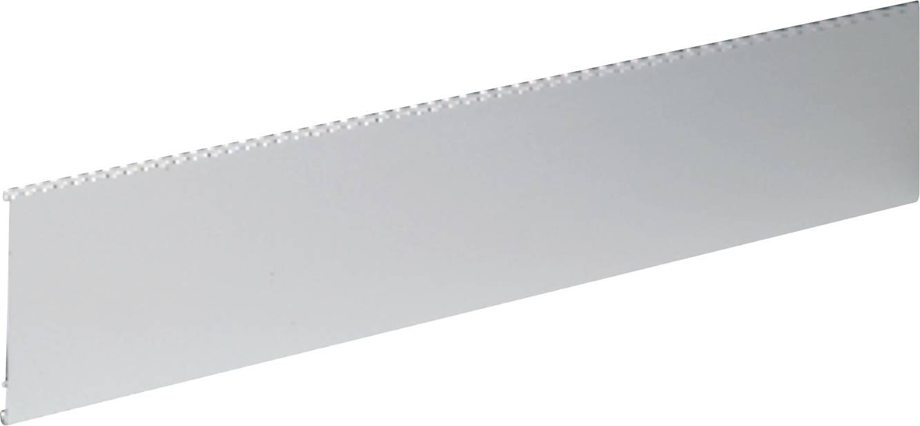Lange graue rechteckige Metallklinge oder Platte, diagonal auf weißem Hintergrund dargestellt.
