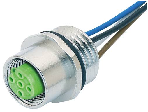 Nahaufnahme eines metallischen kreisförmigen Elektrosteckers mit einer grünen Buchse und drei angeschlossenen Drähten.