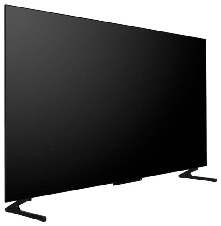 Schwarzer Flachbildfernseher auf zwei geneigten Ständern, vor weißem Hintergrund abgebildet.