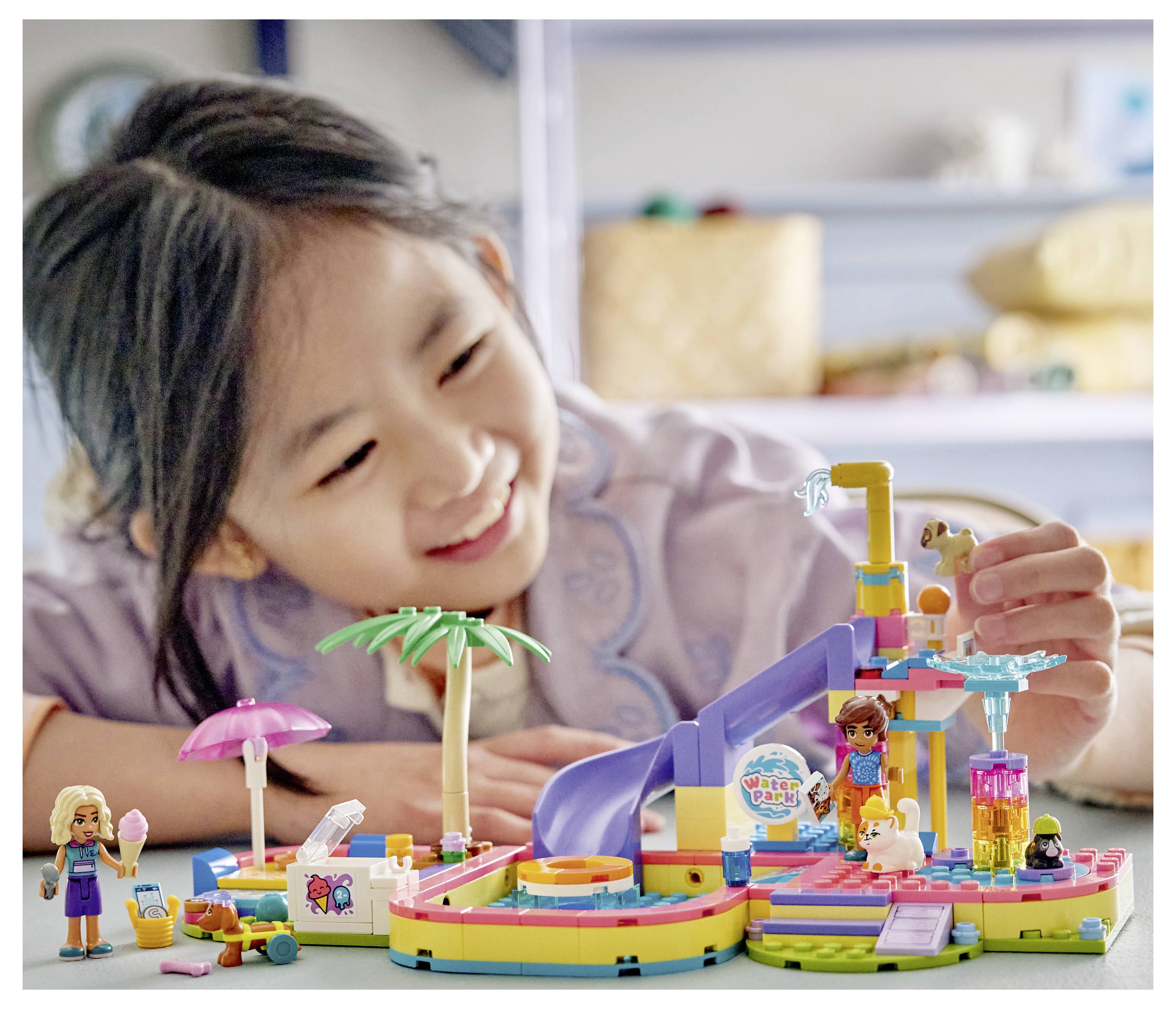 42676 LEGO® FRIENDS Bauset mit 2 Spielfiguren und 4 Spielzeugtieren