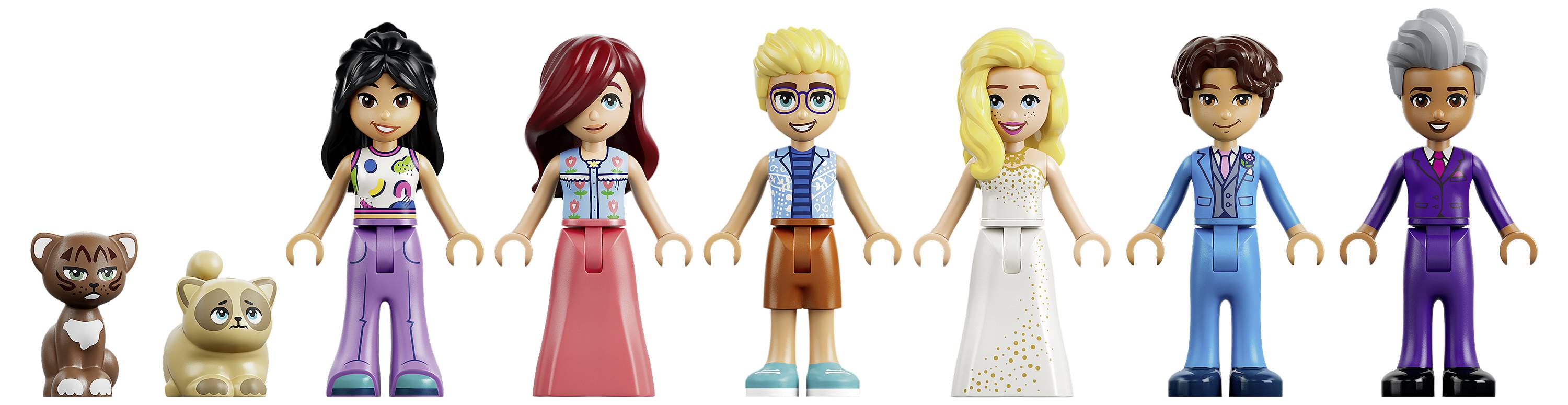 42704 LEGO® FRIENDS Das Grandhotel von Heartlake City; Spielset mit 6 Spielfiguren und 2 Katzen