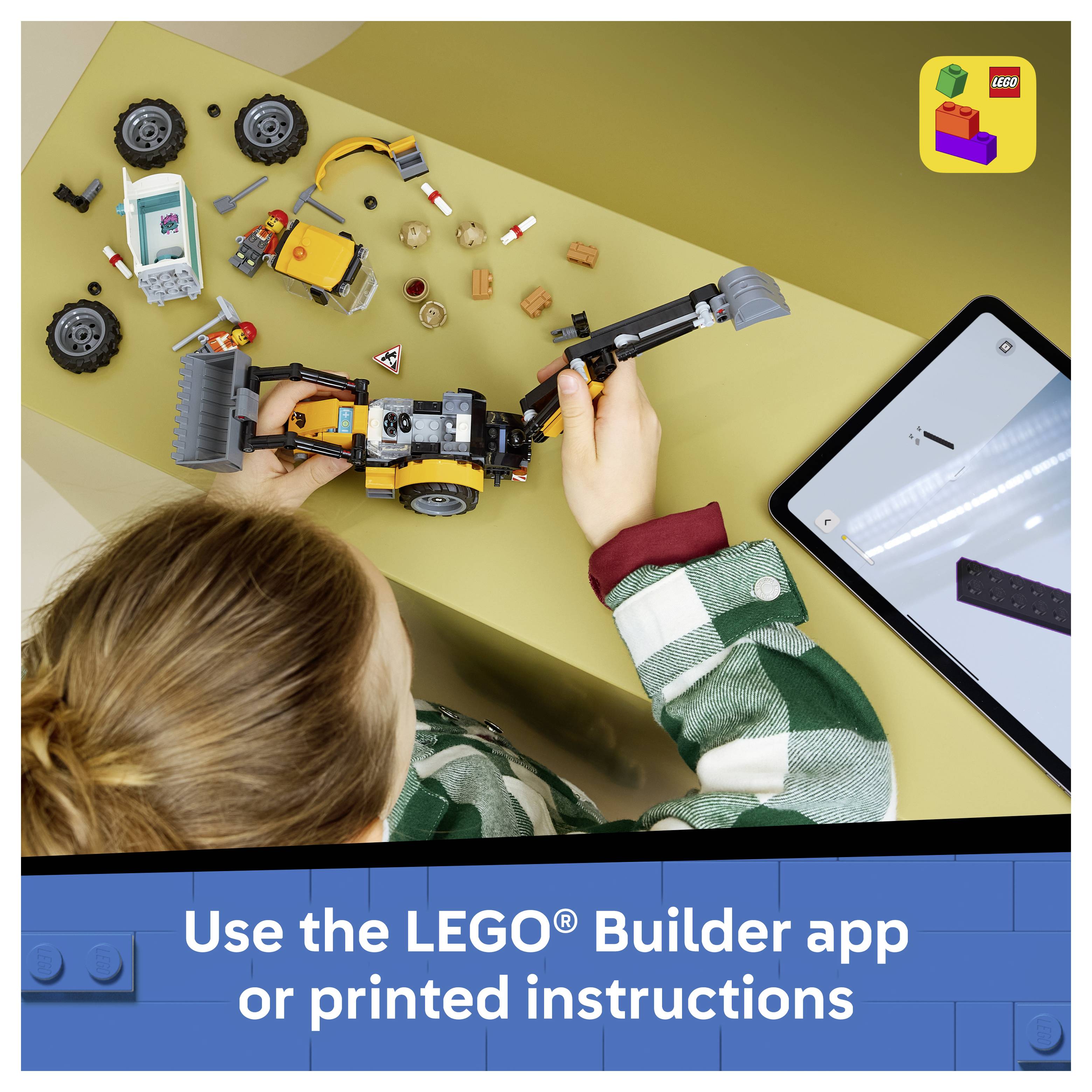Kind baut ein LEGO-Fahrzeug zusammen, wobei Teile neben einem Tablet verteilt sind, mit dem Text „Verwenden Sie die LEGO Builder-App oder gedruckte Anleitung