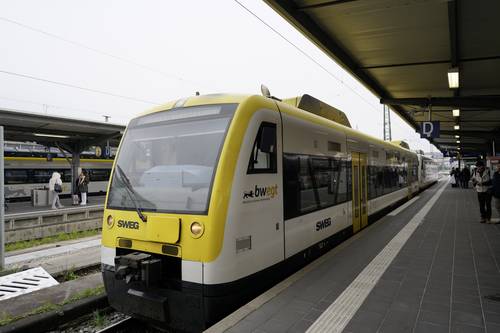 PIKO 40862 N Dieseltriebwagen RegioShuttle 1 SWEG VI