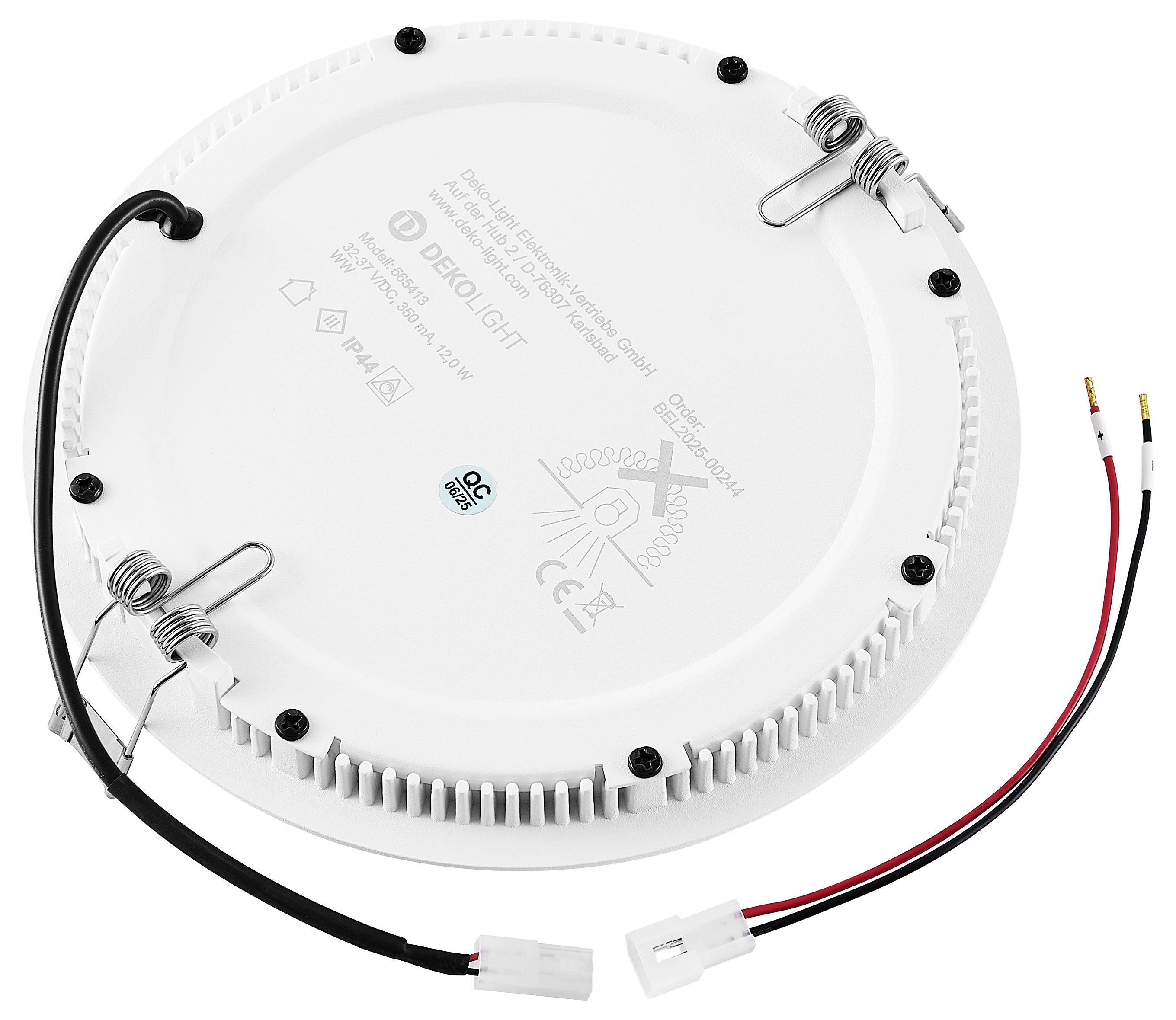 Runde weiße LED-Deckenleuchte mit angebrachten schwarzen, roten und weißen Stromkabeln und Steckverbindern, von hinten gezeigt.