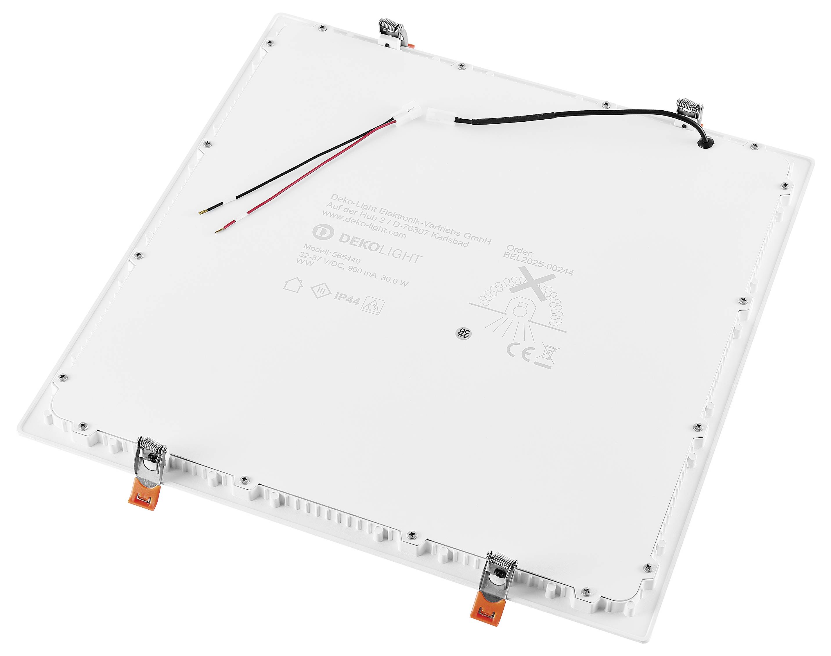 Rückansicht eines rechteckigen LED-Leuchtpanels mit angebrachten Stromkabeln, Befestigungsclips und gedruckten Produktkennzeichnungen auf weißem Hintergrund.