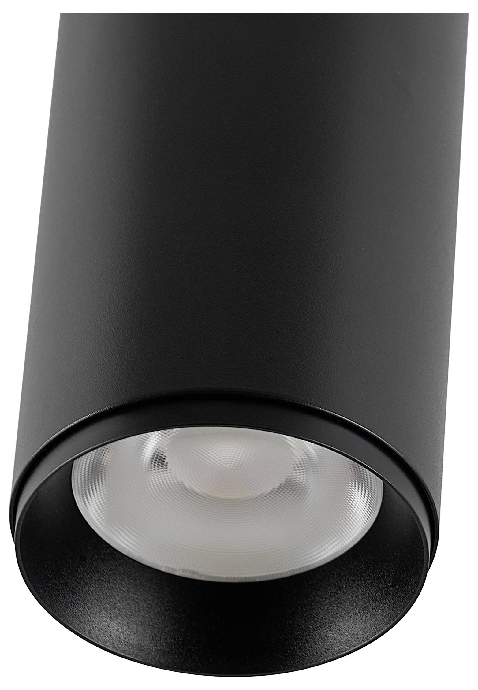 Nahaufnahme einer schwarzen zylindrischen Deckenleuchte mit einer eingelassenen kreisförmigen Lampe innen.