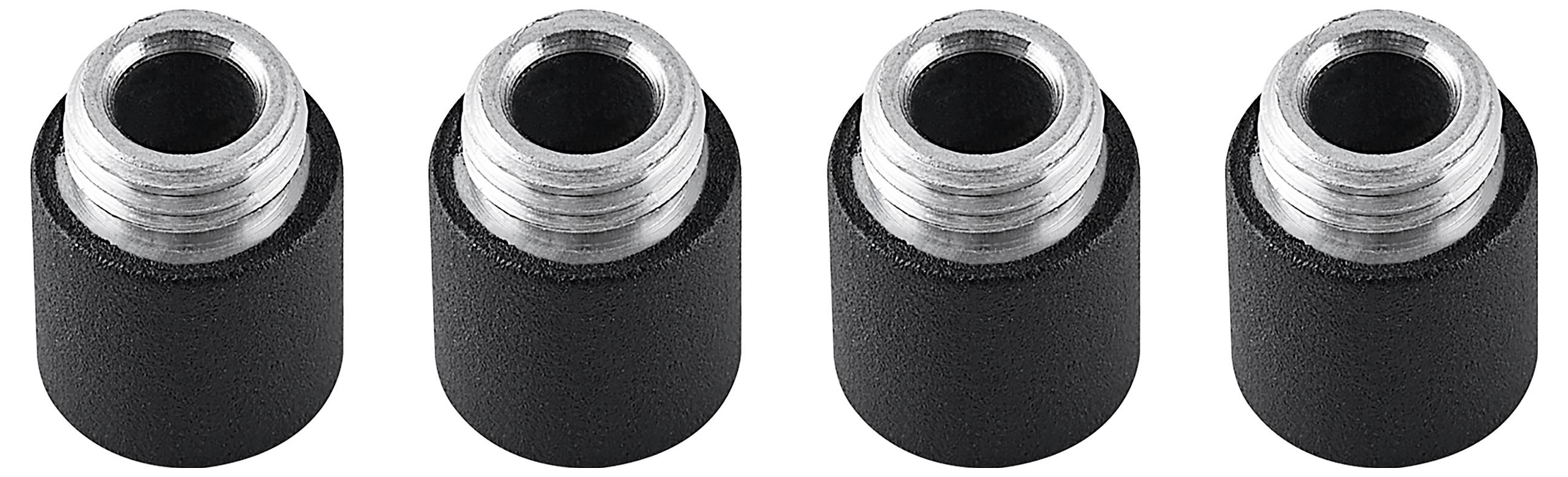 Vier schwarze zylindrische Adapter mit silbernen Gewindeanschlüssen, nebeneinander auf weißem Hintergrund aufgereiht.