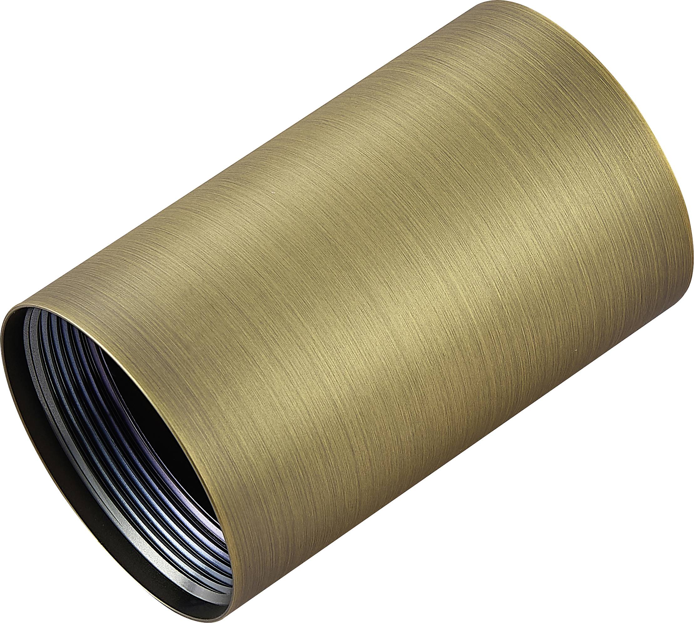 Goldener zylindrischer Metallrohr oder Gehäuse mit gewindelter schwarzer Innenöffnung, dargestellt auf weißem Hintergrund.