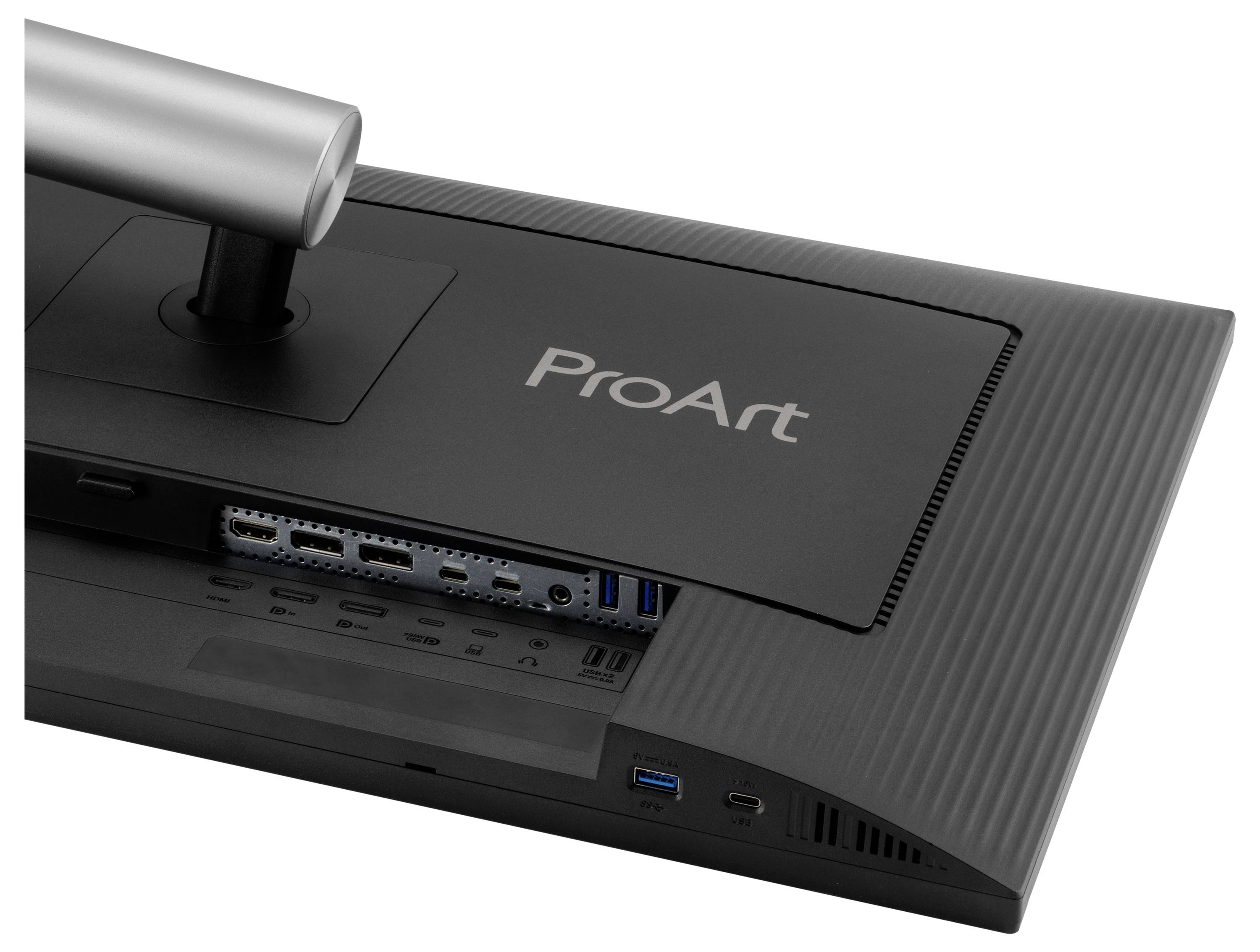 Rückansicht eines ProArt-Monitors mit Ständer, Lüftungsschlitzen und seitlichen/rückwärtigen Anschlüssen einschließlich USB-, HDMI- und USB-C-Verbindungen.