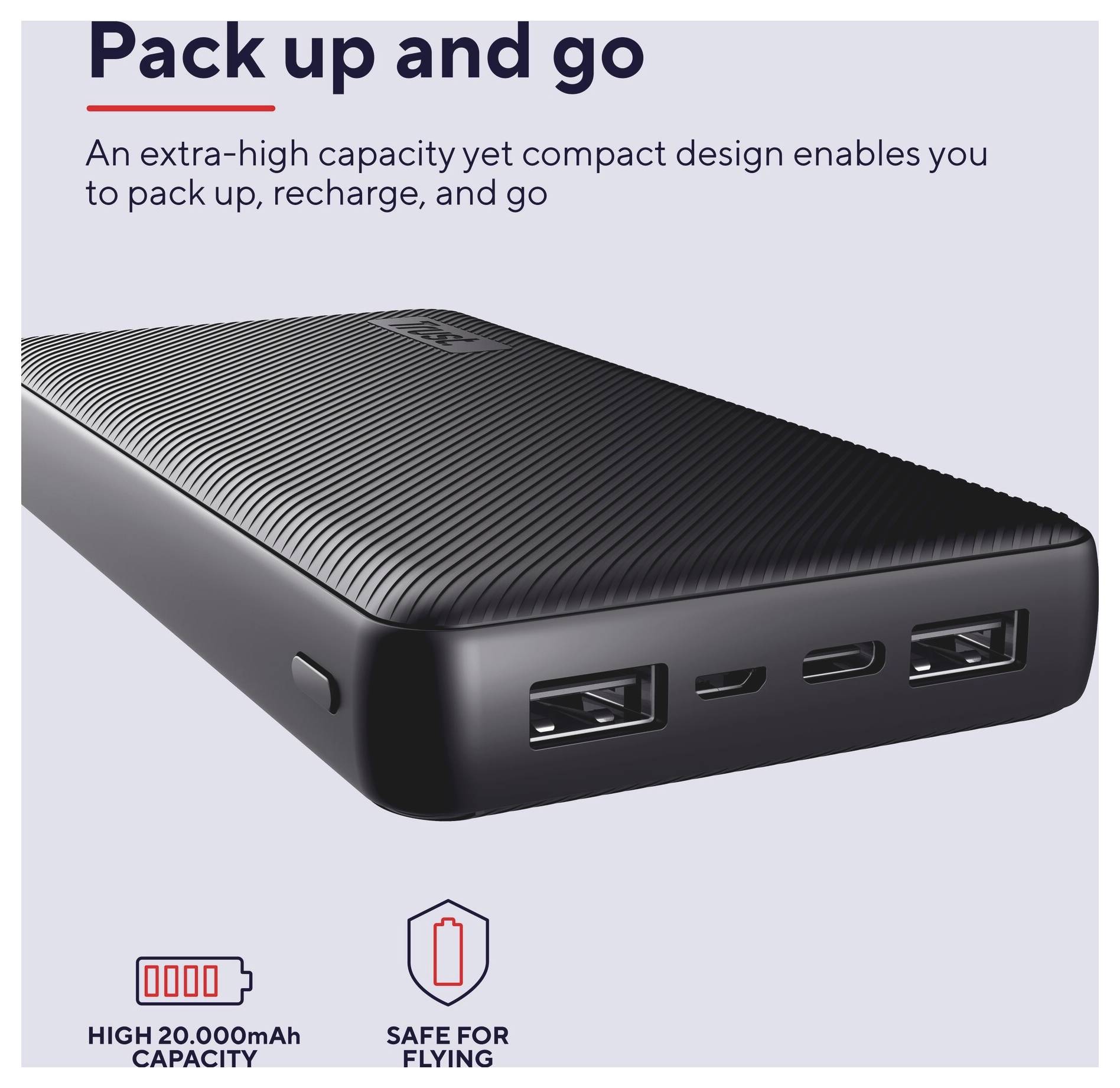 Schwarze kompakte Powerbank mit mehreren USB-Anschlüssen, beschriftet mit „Pack up and go