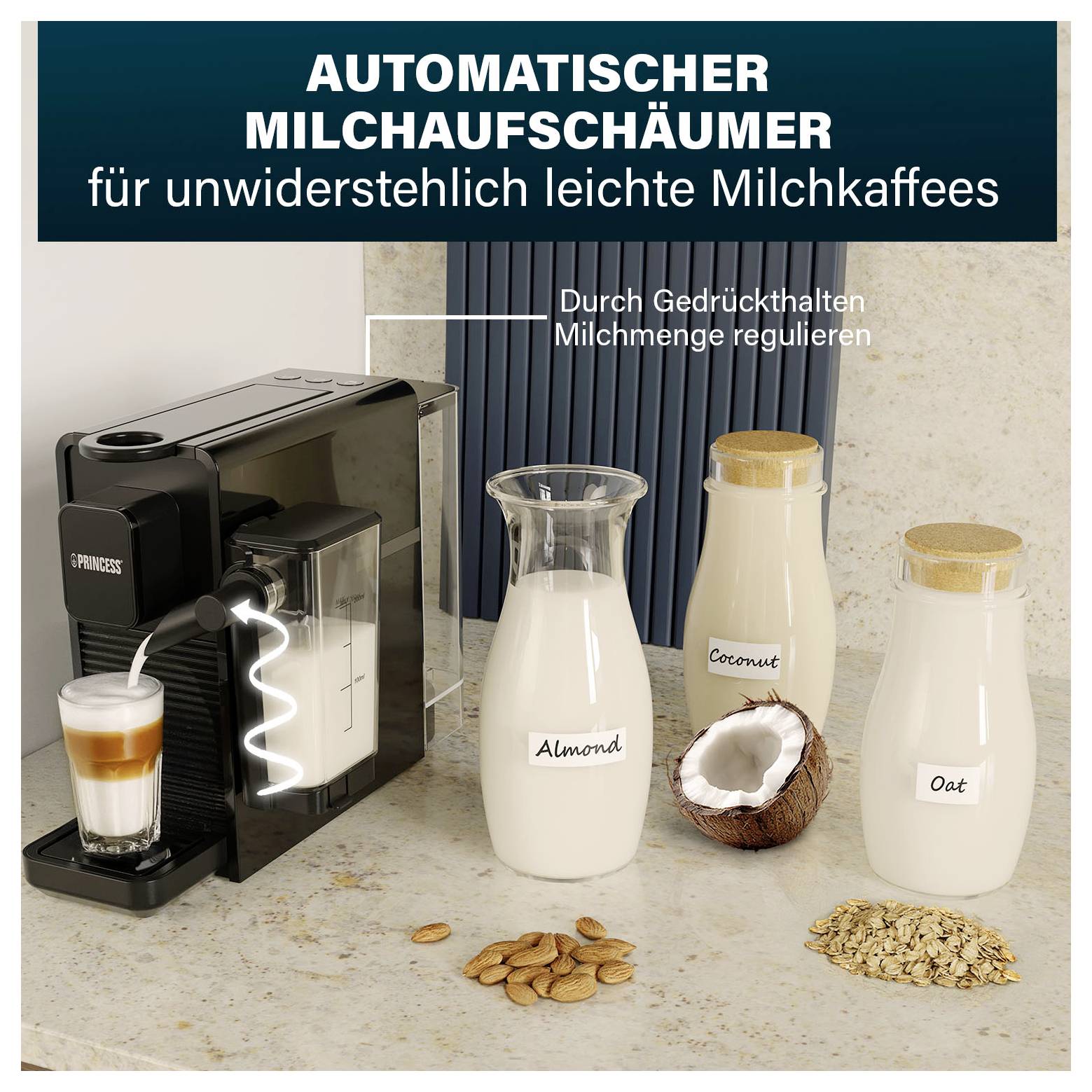 Automatischer Milchaufschäumer mit deutschem Text; schwarzes Gerät schäumt Milch in ein kleines Glas neben beschrifteten Flaschen mit Mandel-, Kokosnuss- und Hafermilch auf.