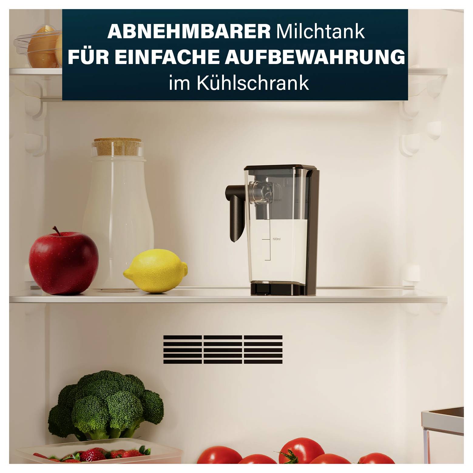 Kühlschrankregal mit einem abnehmbaren Milchbehälter-Krug, gezeigt neben Obst und Gemüse; Text besagt „ABNEHMBARER Milchtank FÜR EINFACHE AUFBEWAHRUNG im Kühlschrank