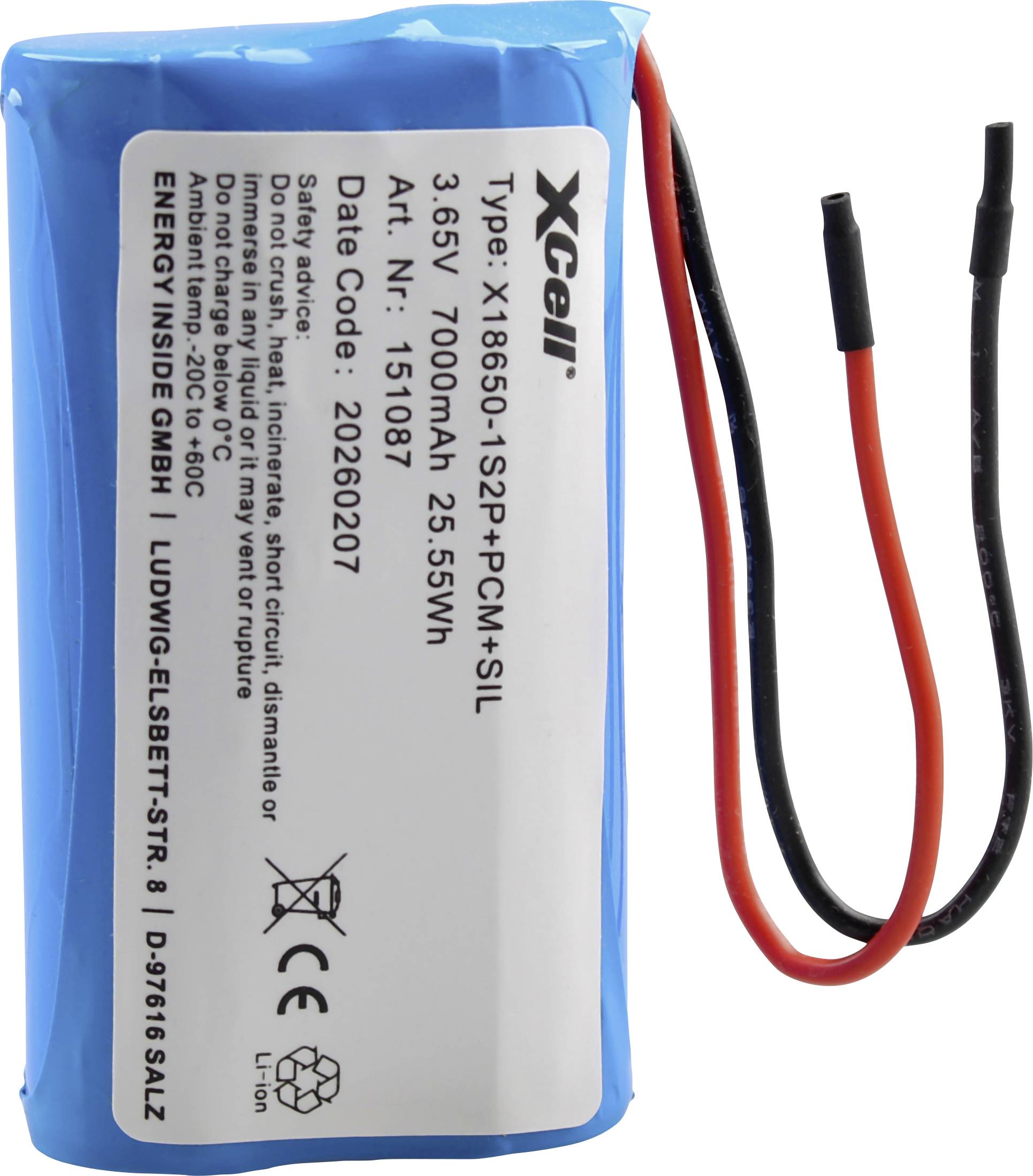 Blau eingewickeltes wiederaufladbares Batteriepaket mit roten und schwarzen Kabeln, gekennzeichnet mit Xcell 3.65V 7000mAh 25.55Wh.