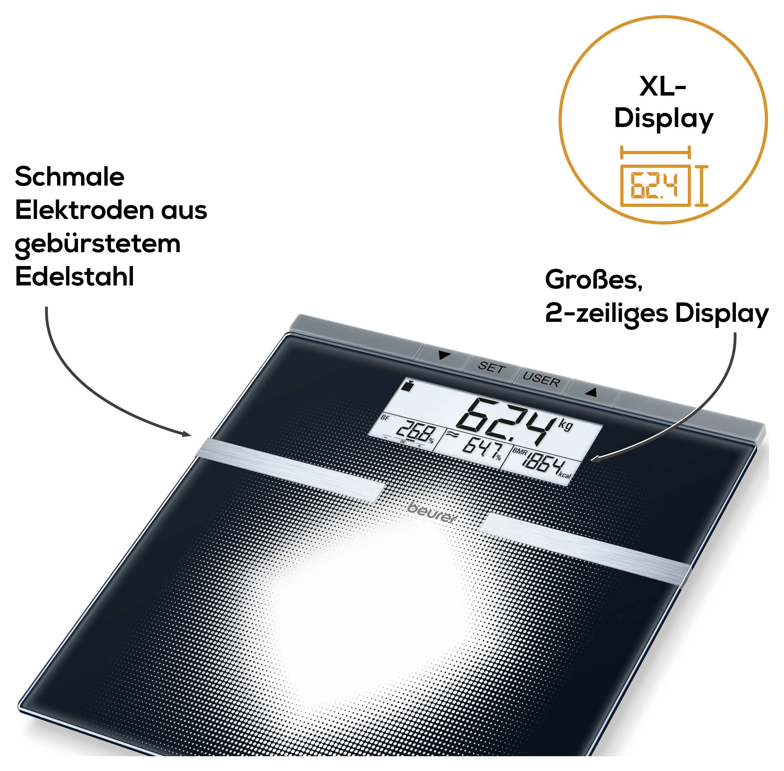 Abgebildet ist eine digitale Personenwaage mit schmalen Elektroden aus gebürstetem Edelstahl und großem zweizeiligem Display.