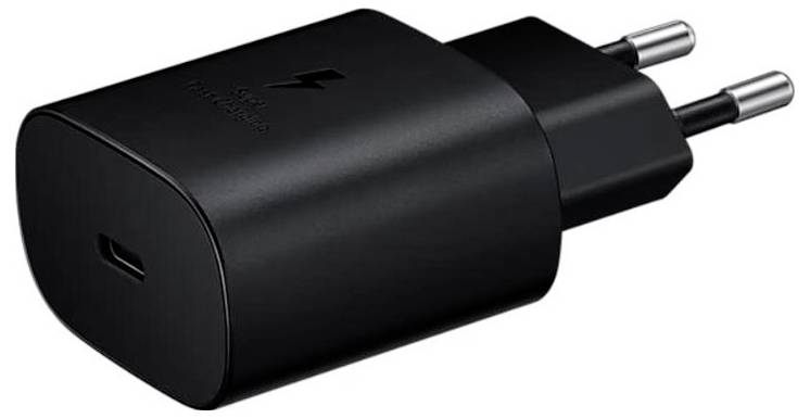 Schwarzes USB-Wandladegerät mit USB-C-Anschluss und zwei runden europäischen Steckerpolen.