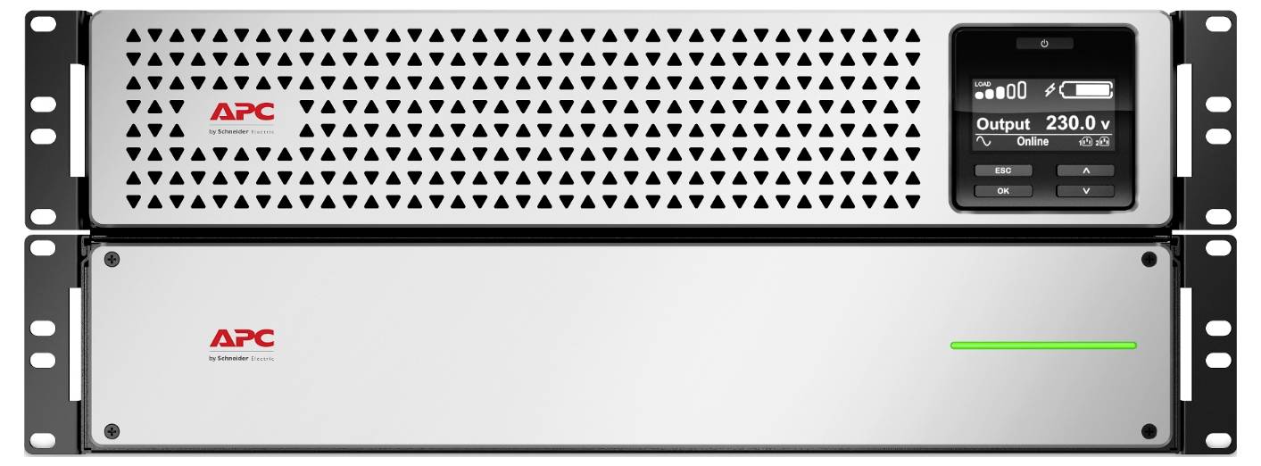Zwei in Racks montierte APC-Stromversorgungseinheiten: Ein Frontmodul mit Lüftungsöffnungen und digitales Display sowie eine glatte silberne Einheit darunter.