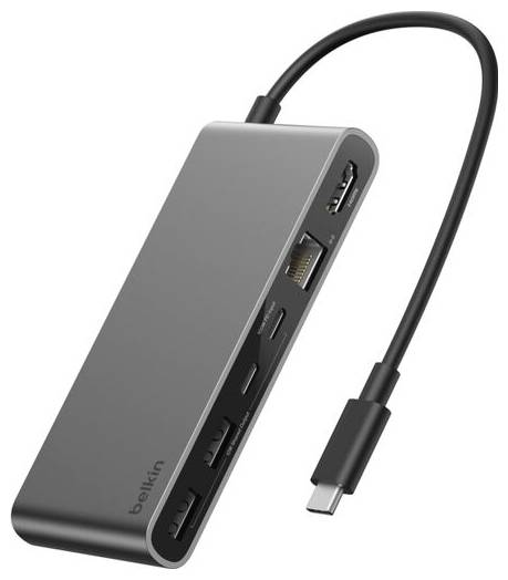 Grauer Belkin USB-C Hub mit angekabeltem Kabel, das mehrere Anschlüsse zeigt, darunter USB, Ethernet und Kartensteckplätze.