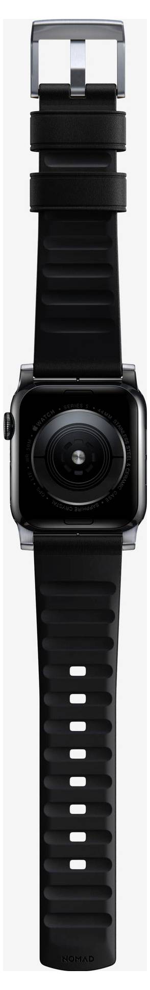 Schwarze Smartwatch mit quadratischem Zifferblatt und schwarzem Armband, frontal vor weißem Hintergrund dargestellt.