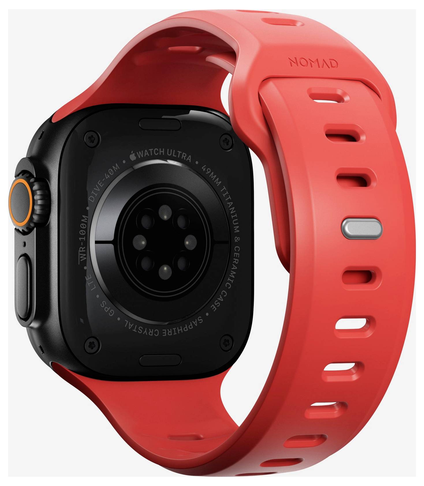 Schwarze Apple Watch Ultra mit leuchtendem rotem Nomad Sportarmband, von hinten auf weißem Hintergrund gezeigt.