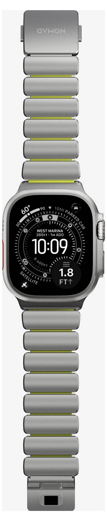 Silberne Apple Watch mit grauem Metallarmband, das ein digitales Kompass-Trainings-Display und die Uhrzeit 10:09 auf dem Display zeigt.