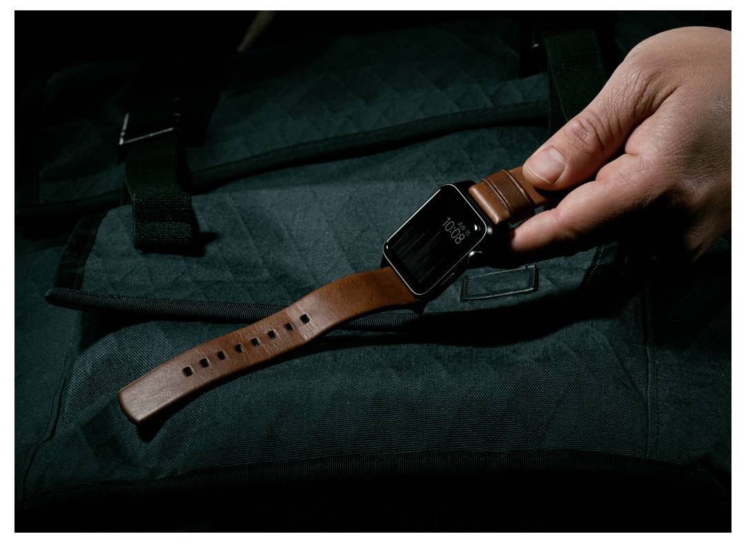 Nomad Modern Lthr. Brown Connect. Armbandschlaufe Braun