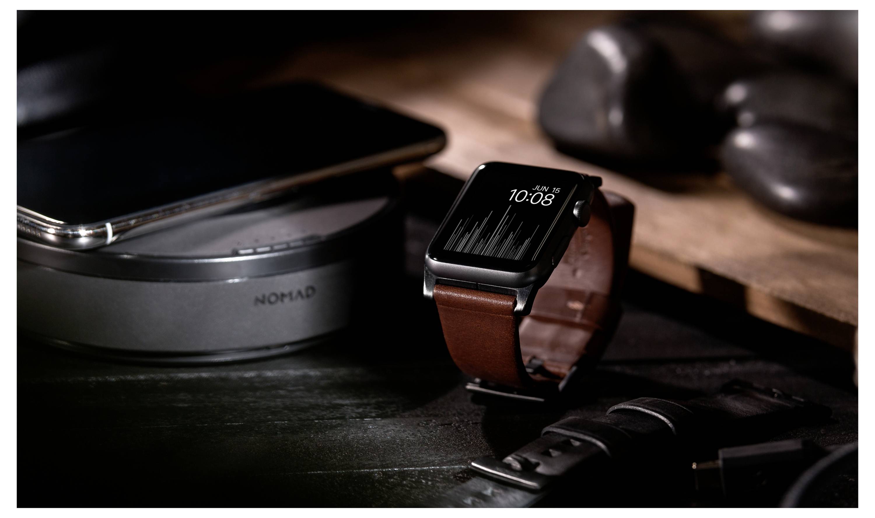 Nomad Modern Lthr. Brown Connect. Armbandschlaufe Braun