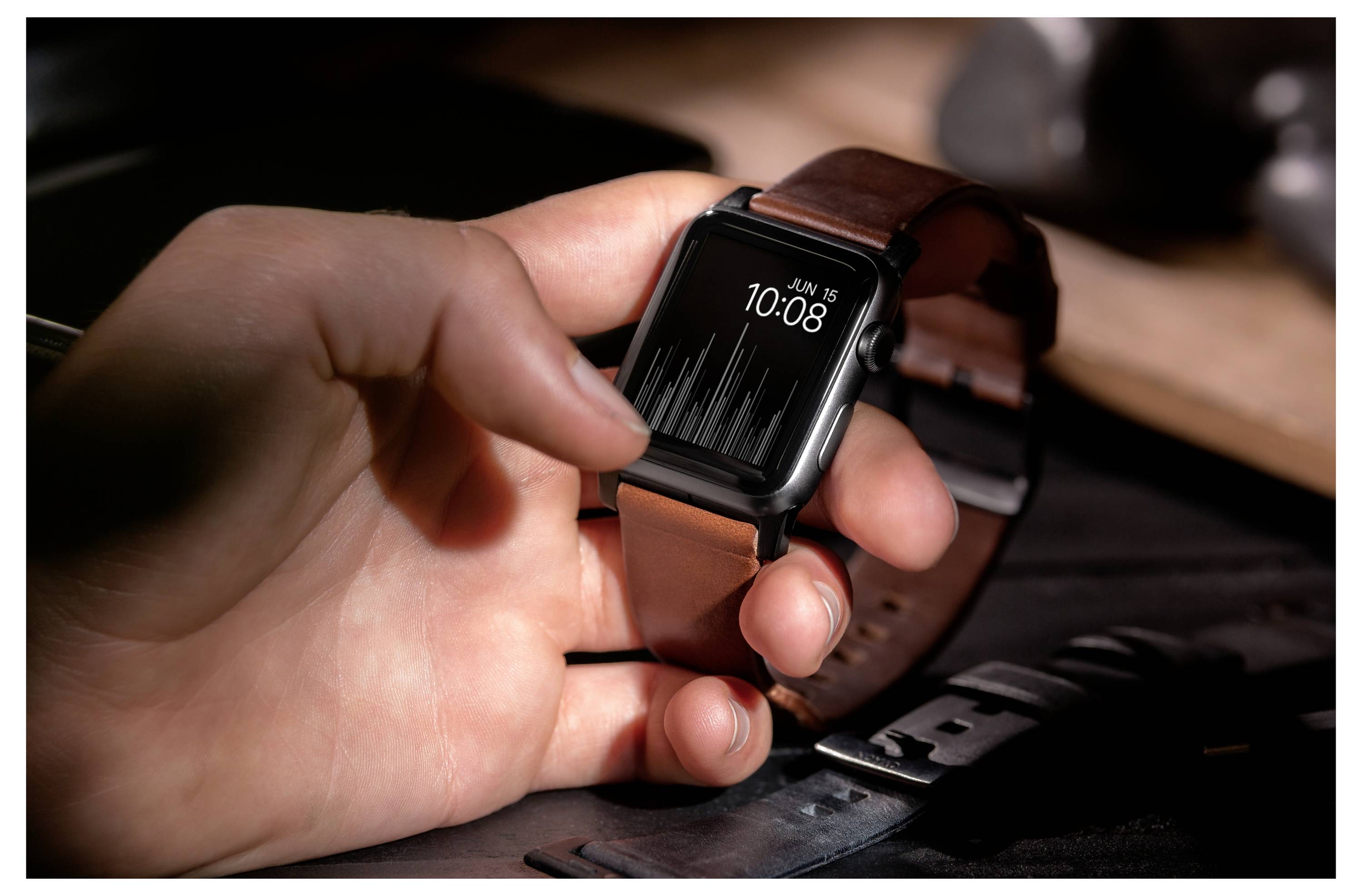 Nomad Modern Lthr. Brown Connect. Armbandschlaufe Braun