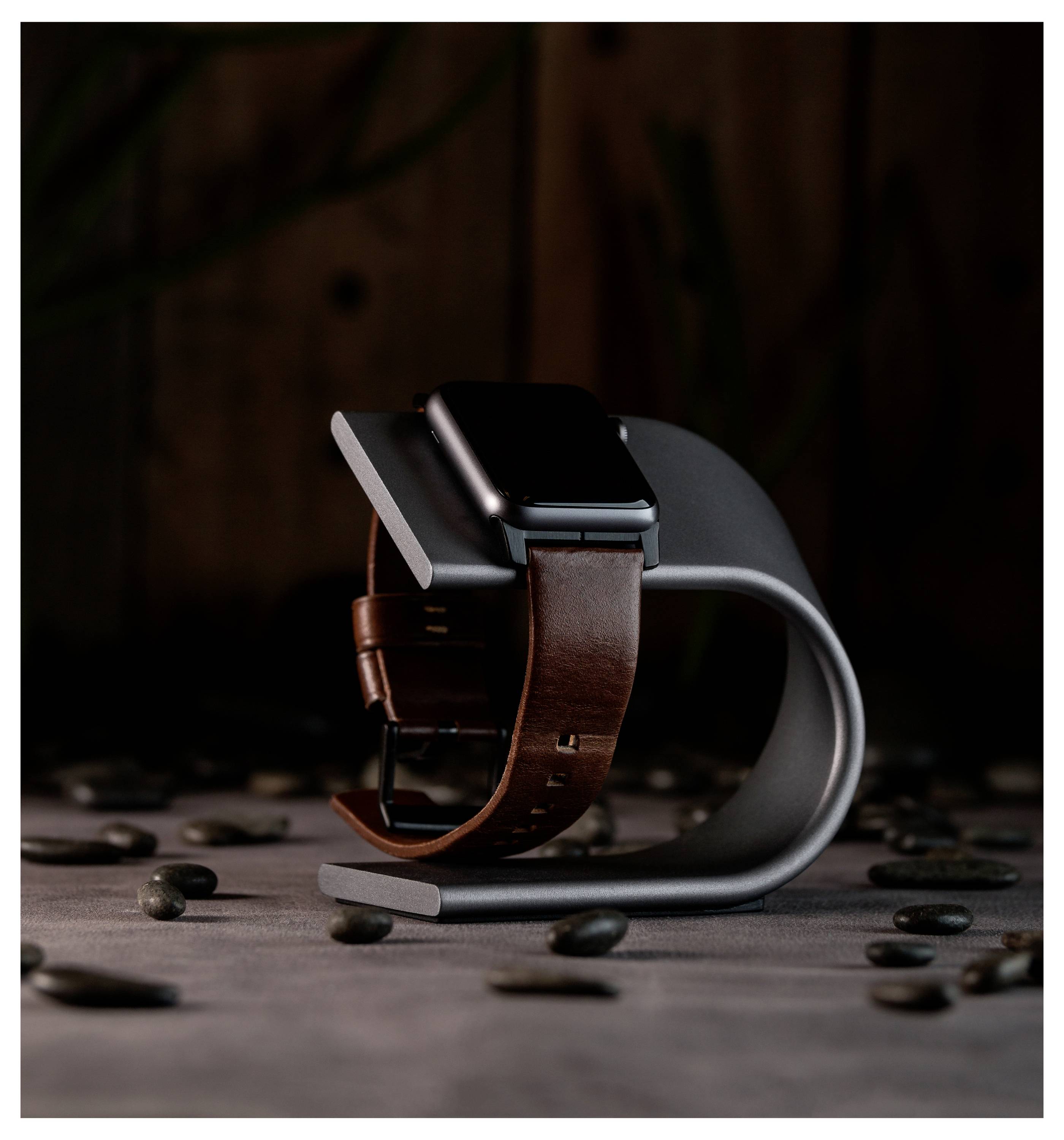 Nomad Modern Lthr. Brown Connect. Armbandschlaufe Braun