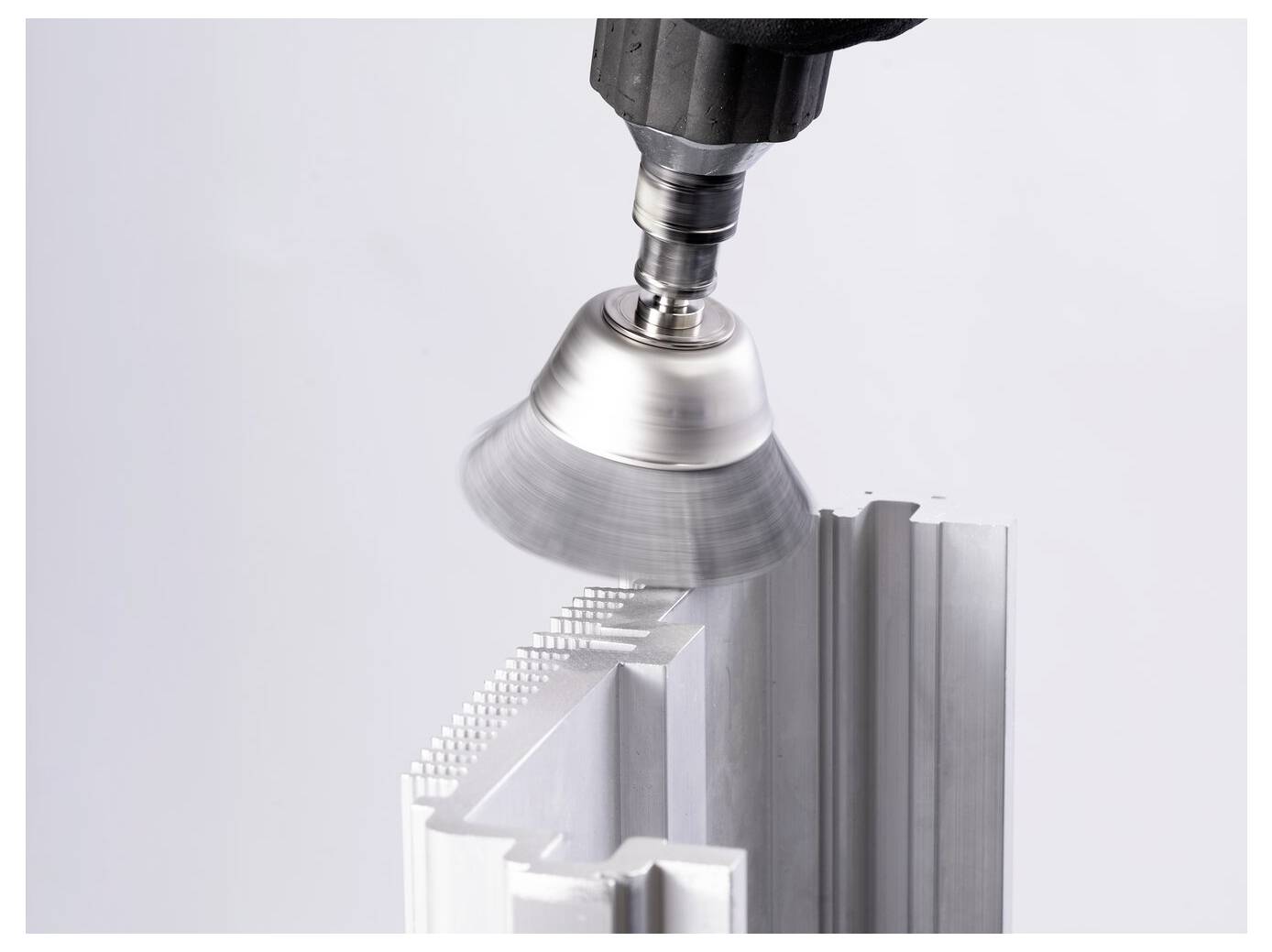 PFERD TOOLS INOX-TOTAL Topfbürste ungezopft RBUIT Ø50mm Schaft-Ø6mm SiC-Filament-Ø0,90mm Korn 180 TBUIT 5010/6 SiC 180 0,90