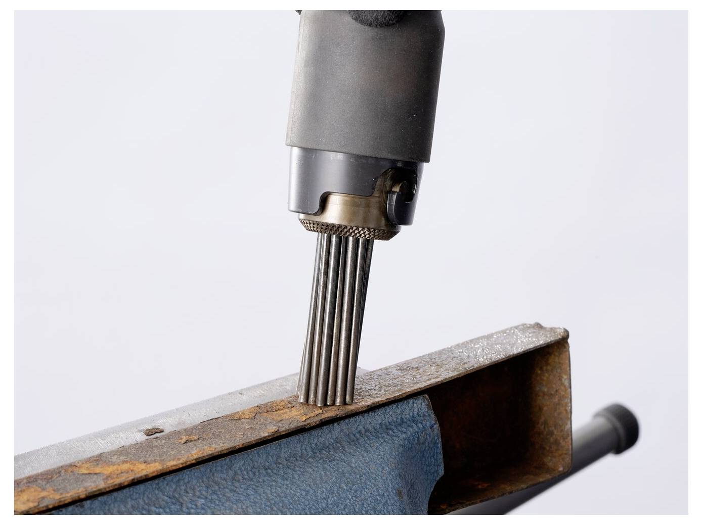 PFERD TOOLS PN 18 HV Druckluft-Nadelentroster