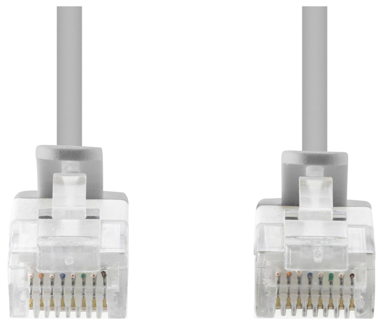 Zwei transparente RJ45-Ethernet-Kabelstecker nebeneinander gezeigt, Vorderansicht, mit farbigen Drähten sichtbar in jedem Stecker.