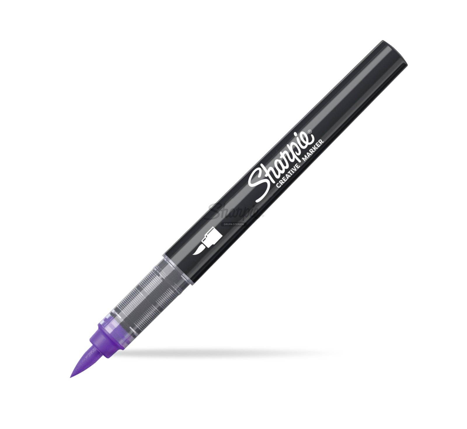 Schwarzer Sharpie Kreativmarker mit violetter Spitze, diagonal auf weißem Hintergrund gezeigt.