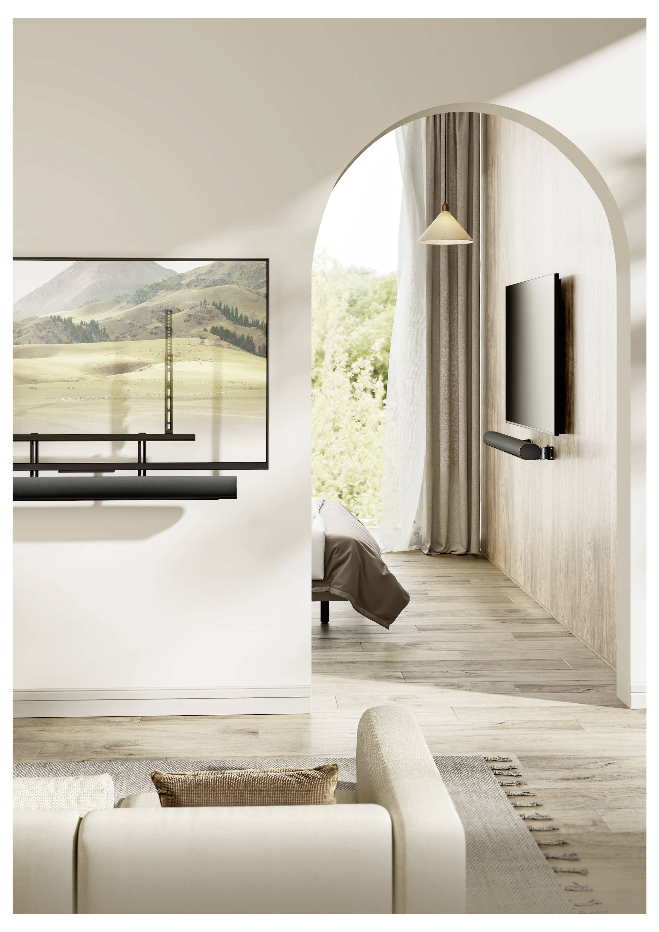 Modernes Wohnzimmer mit an der Wand montiertem Fernseher in einem gewölbten Türrahmen, beigefarbigem Sofa und Landschaftskunstwerk, beleuchtet durch weiches Naturlicht.