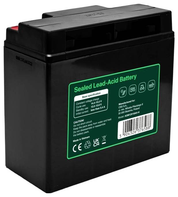 Schwarze versiegelte Bleiakkumulator-Batterie mit grünem Etikett und Barcode, dargestellt in Dreiviertelansicht.