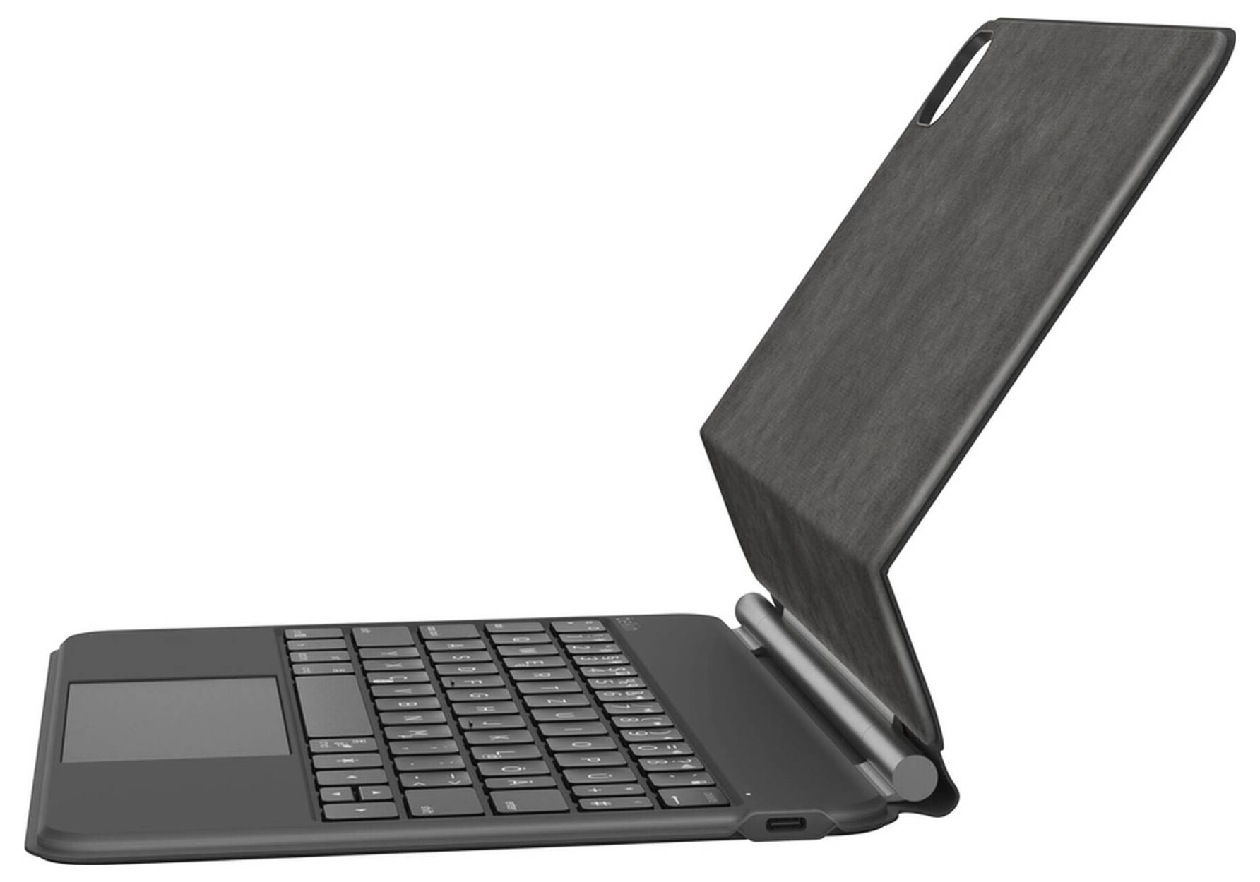 Schwarze Tablet-Tastaturhülle mit aufklappbarem Rückdeckel, offen in einem Winkel auf weißem Hintergrund dargestellt.