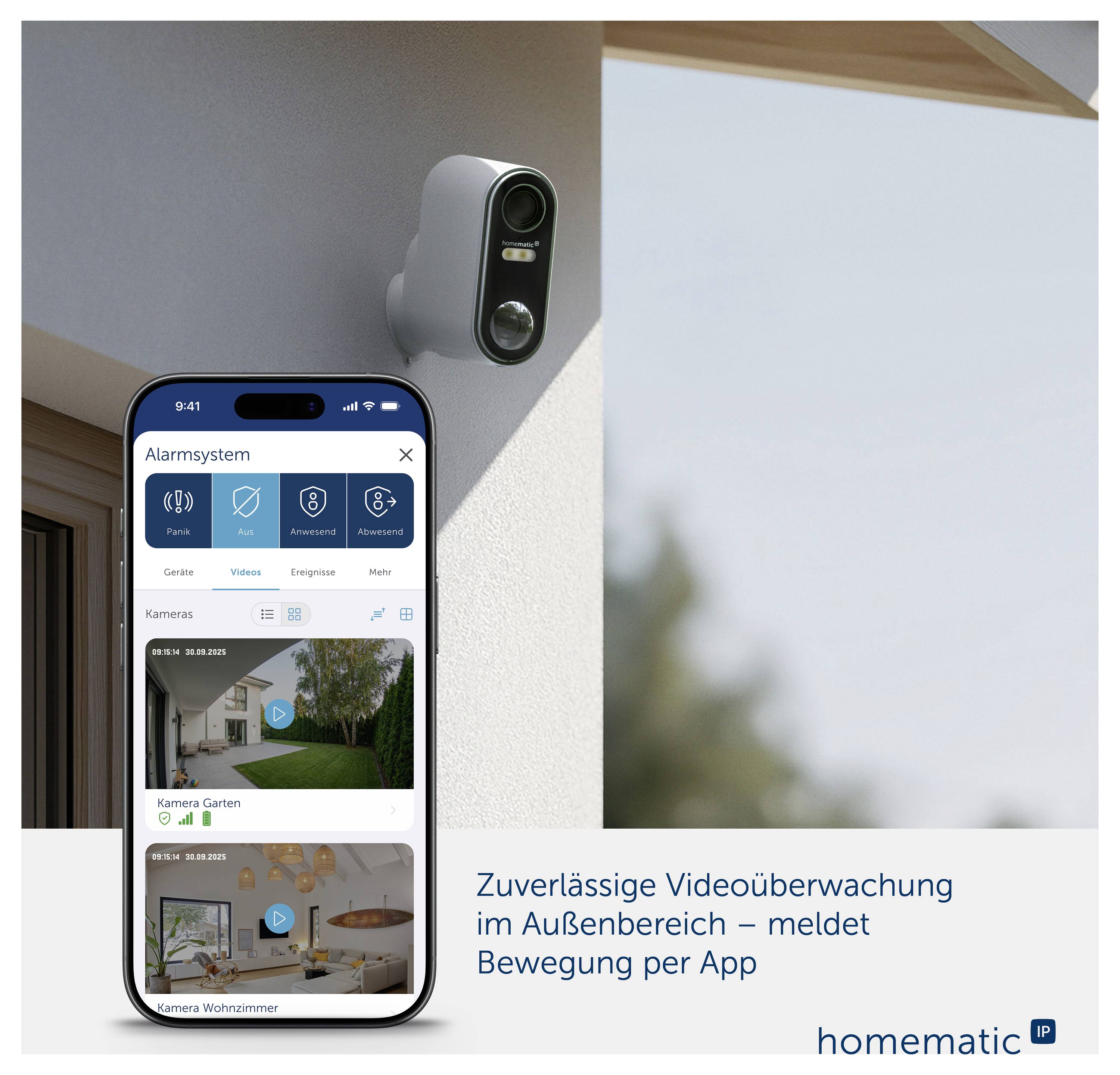 Smartphone zeigt Alarm- und Kamera-App zur Videoüberwachung; draußen ist eine Überwachungskamera am Haus montiert, Text: 'Zuverlässige Videoüberwachung im Außenbereich – meldet Bewegung per App'