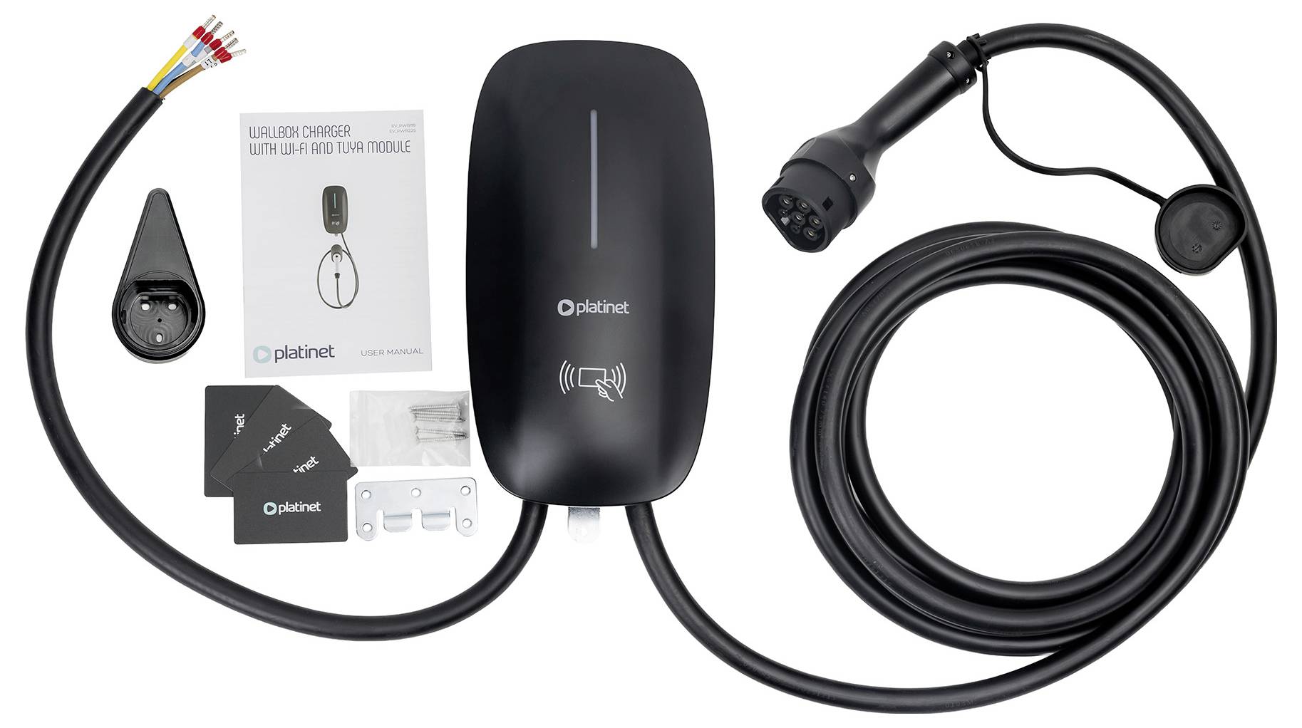 Tragbares Elektrofahrzeug-Ladegerät-Set mit Steuerbox, Kabel, Steckdosenadapter, Transporttasche und Bedienungsanleitung, dargestellt auf weißem Hintergrund.