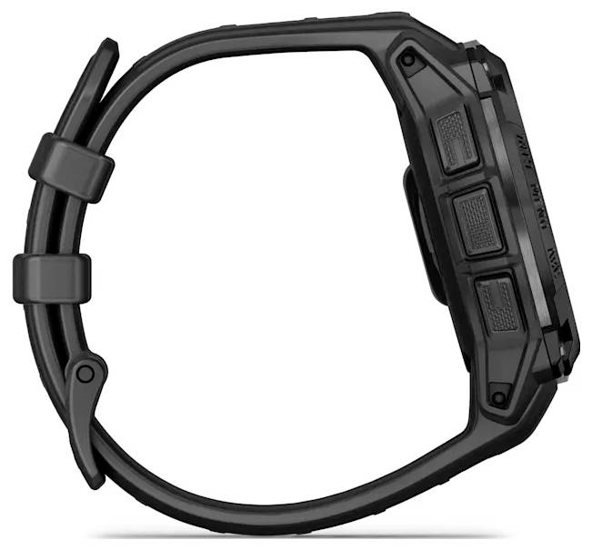 Digitale schwarze Sportarmbanduhr mit rechteckigem Zifferblatt, Seitentasten und Gummiarmband auf weißem Hintergrund.
