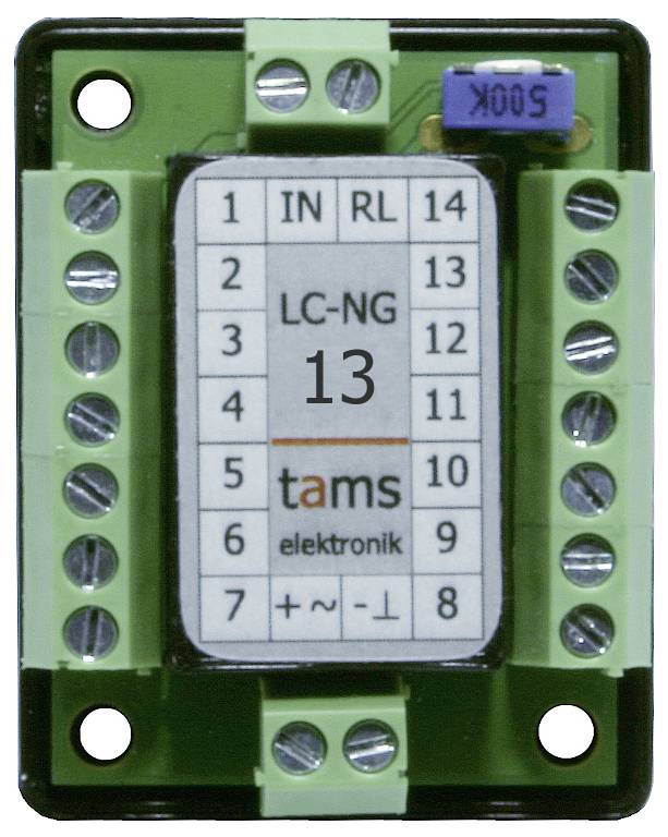 Nahaufnahme eines grünen elektronischen Leiterplantenmoduls mit Schraubklemmen und einer zentralen Beschriftung mit der Aufschrift „LC-NG 13