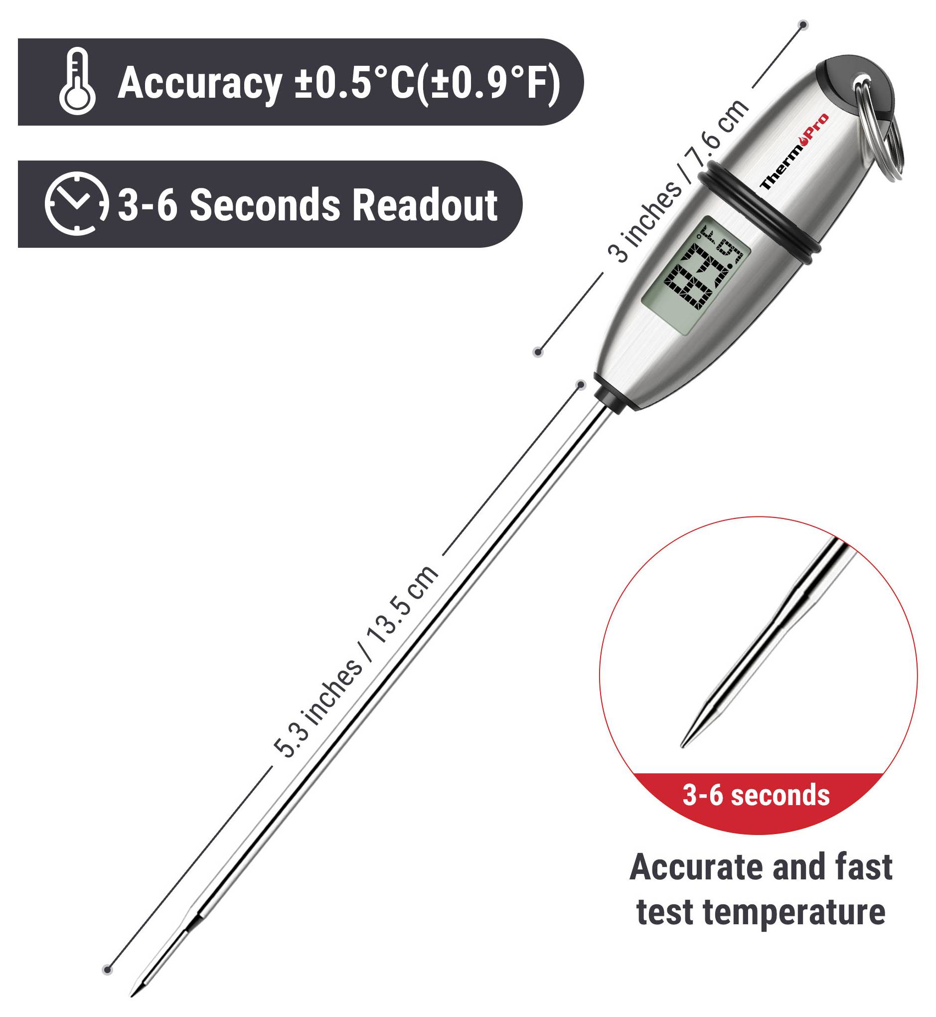 Digitales Lebensmittelthermometer mit langem Messfühler; zeigt Genauigkeit von ±0,5°C und Anzeigezeit von 3–6 Sekunden, mit gekennzeichneter Messfühlerlänge von 13,5 cm und Gehäuselänge von 7,6 cm.