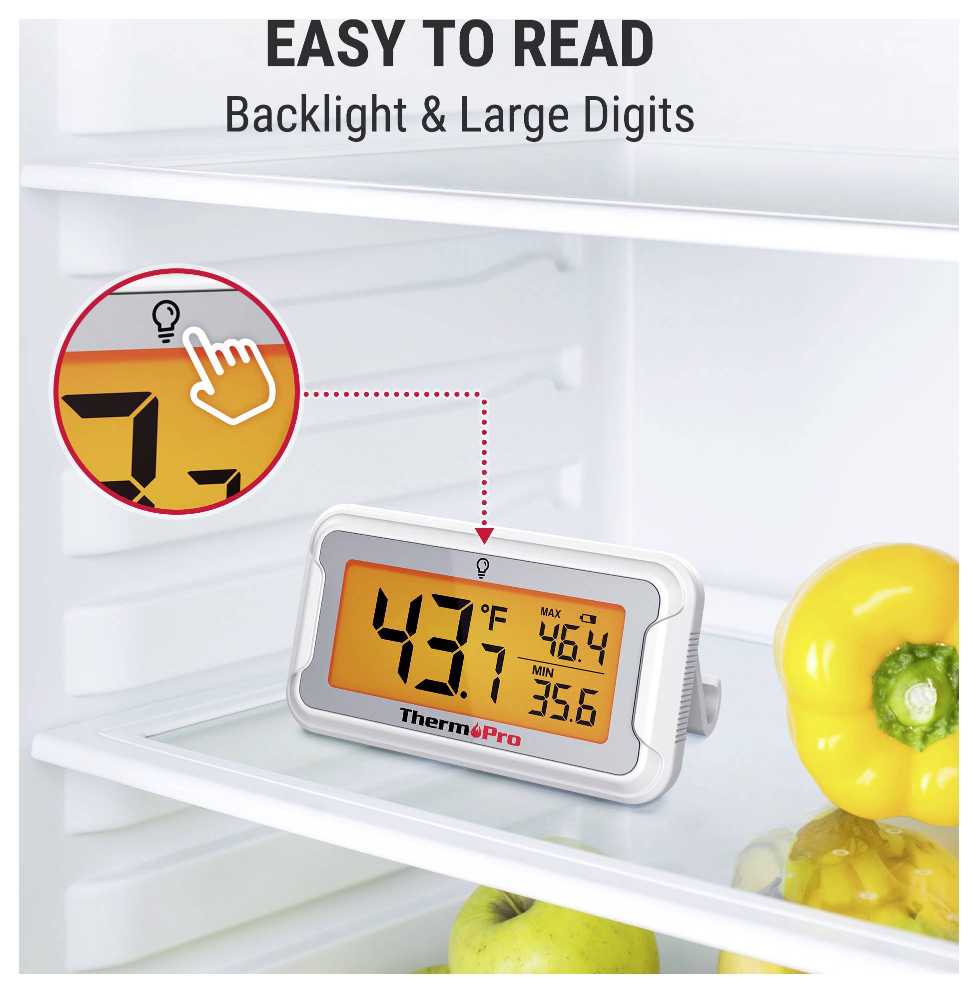 ThermoPro Kühlschrankthermometer auf einem Kühlschrankregal, mit beleuchteter großer digitaler Anzeige, die 43,7°F und Max-/Min-Messwerte anzeigt; eine Vergrößerung hebt die leicht ablesbaren Zahlen hervor.