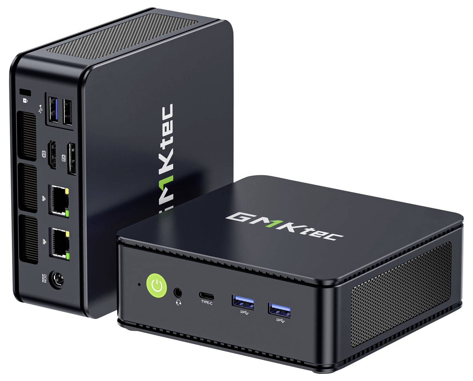 Zwei kompakte schwarze Mini-PCs mit GMKtec-Branding, zeigen Front- und Rückseitenanschlüsse einschließlich USB, Ethernet und Ein-/Ausschalter.