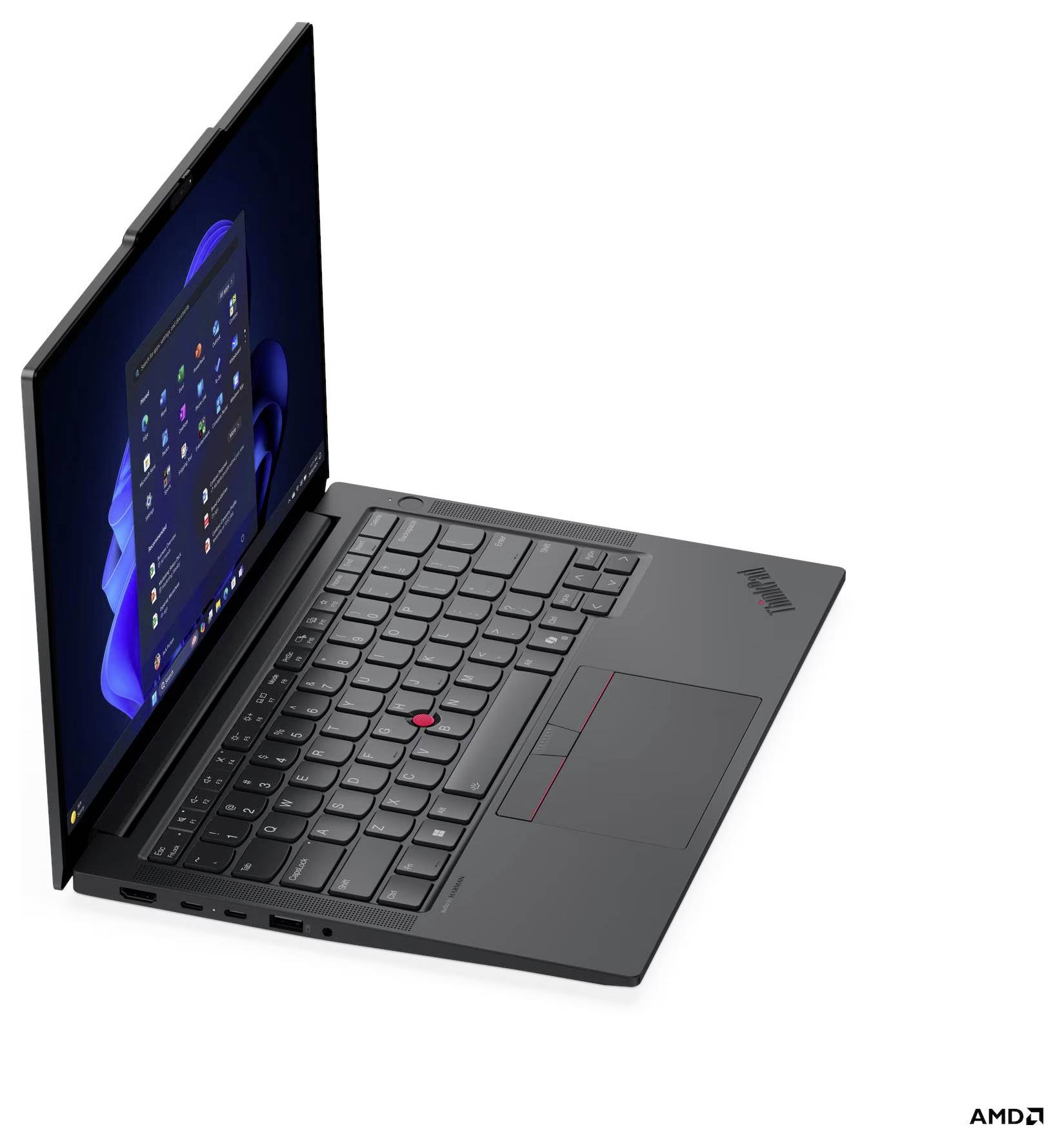 Lenovo ThinkPad Laptop in offener Position im Winkel auf weißem Hintergrund, zeigt Windows 11 auf dem Bildschirm und einen roten TrackPoint auf der Tastatur.