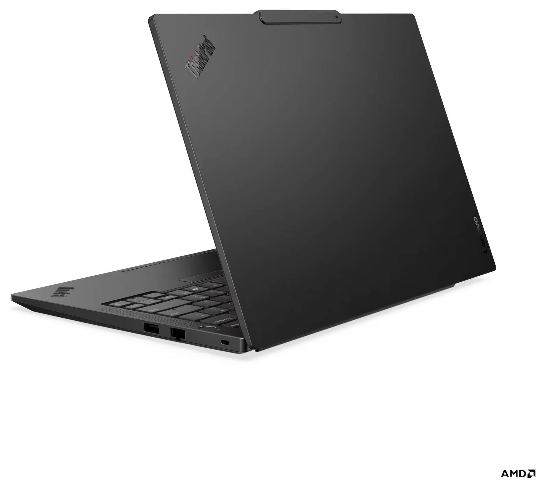 Schwarzer Lenovo ThinkPad-Laptop, teilweise geöffnet auf weißem Hintergrund, mit sichtbarer ThinkPad- und AMD-Branding.