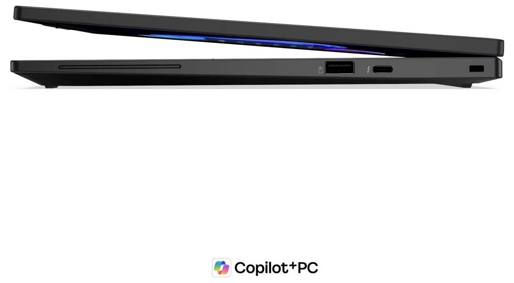 Seitenansicht eines schlanken schwarzen Laptops, leicht geöffnet mit einer leuchtenden Bildschirmkante, darunter mit 